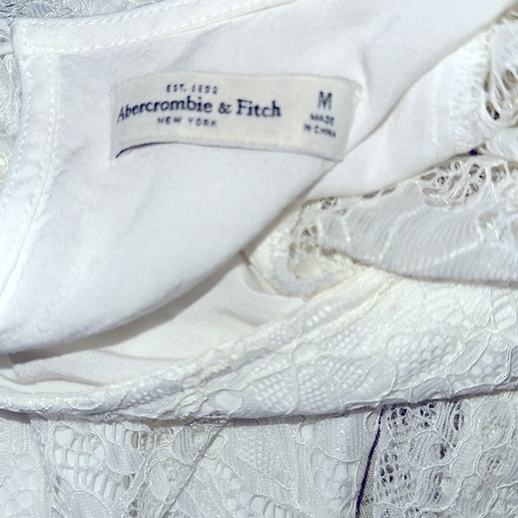 Abercrombie & Fitch white lace boho romper size medium - Picture 5 of 8